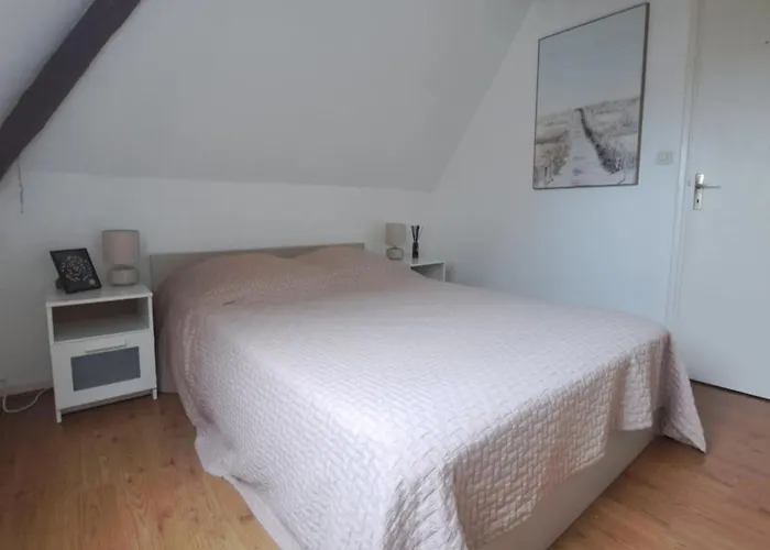 Apartment En Duplex A 400m De La *